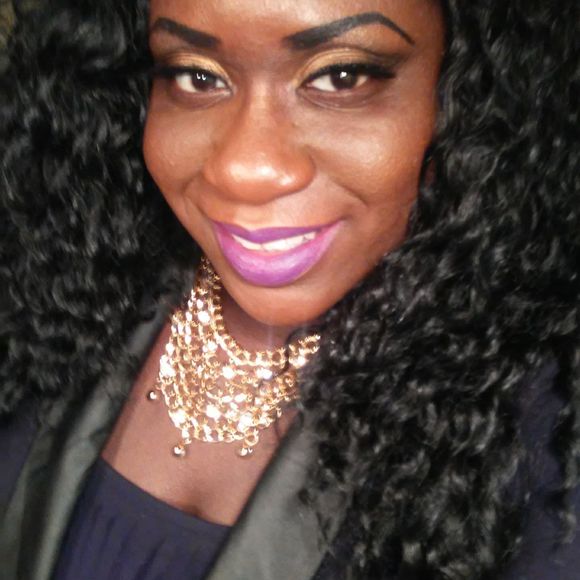 Meet your Posher, Shareda - Picture 1 of 1